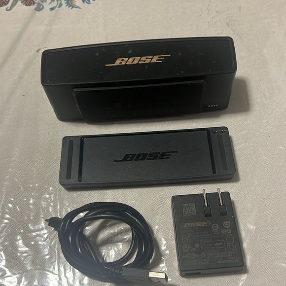 Bose - Picture 7 of 8